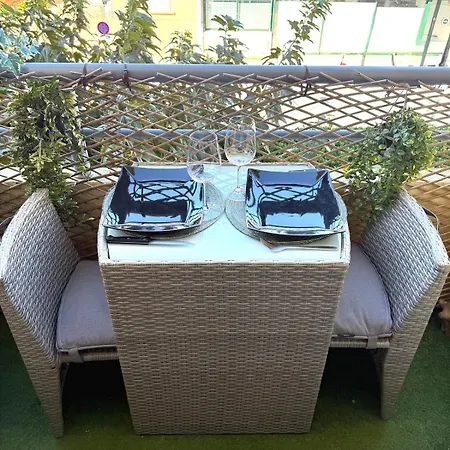 Bord De Equipe 4 Personnes ,1 Lit Double Et 1 Lit Superpose, Acces Direct Plage, Climatisation, Parking Prive Gratuit Apartman Palavas-les-Flots