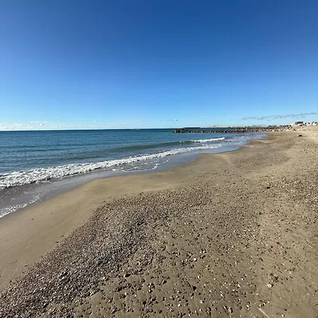 Bord De Equipe 4 Personnes ,1 Lit Double Et 1 Lit Superpose, Acces Direct Plage, Climatisation, Parking Prive Gratuit *